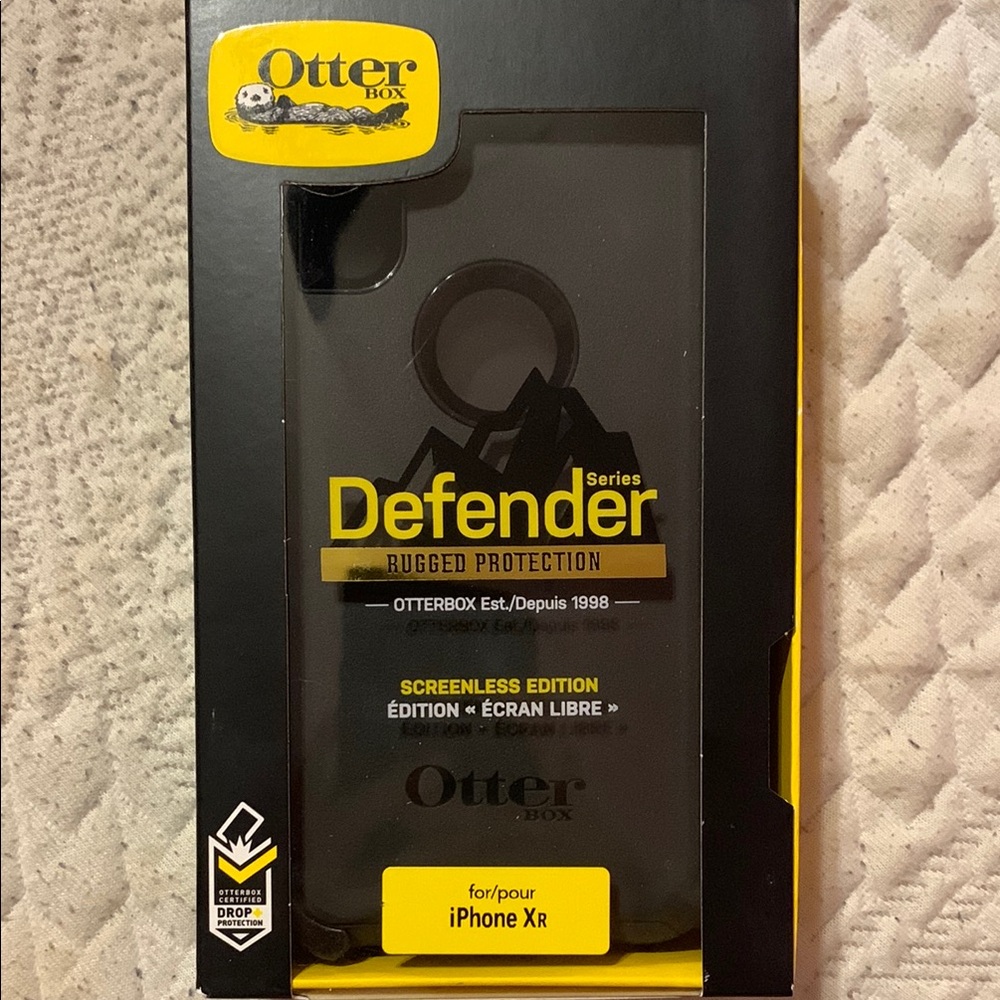 OtterBox Defender Series Rugged Case for iPhone XR - Black